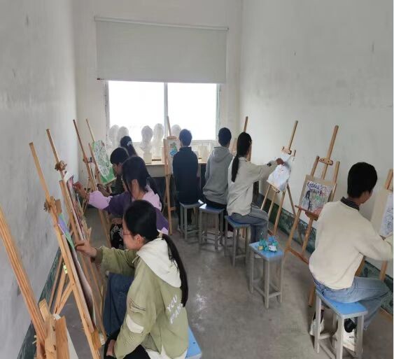 嘉禾县：巡察推动闲置空间变身“美术天地”