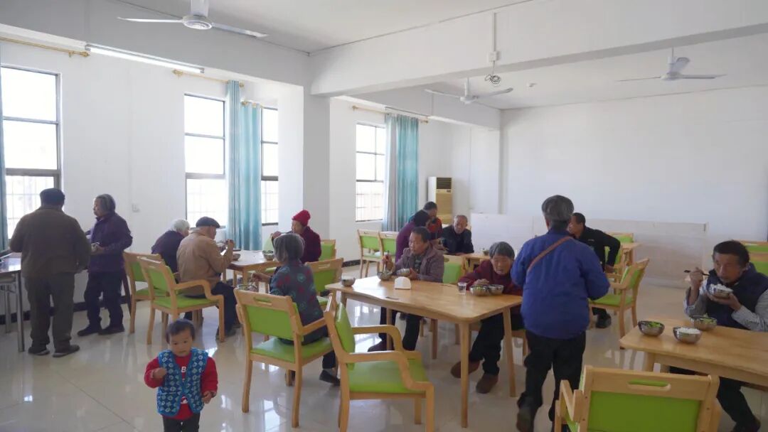 嘉禾县坦坪镇托山村长者食堂：“堂食+送餐”破解养老难题