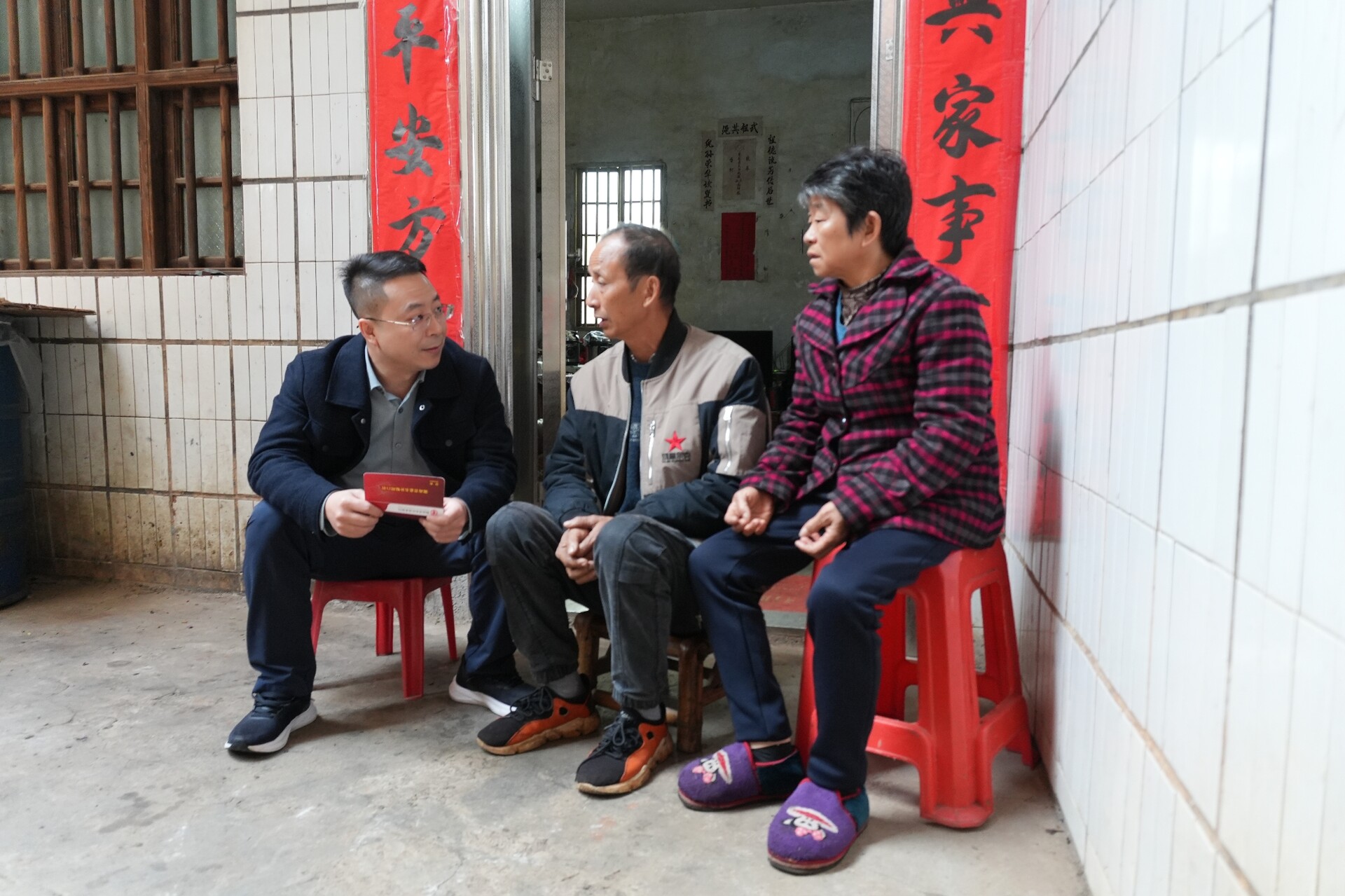 嘉禾县以“一镇街一实事”为抓手 推动社会救助年审工作走深走实