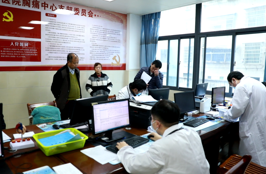 县人民医院：春节坚守“不打烊”倾情守护“健康年”