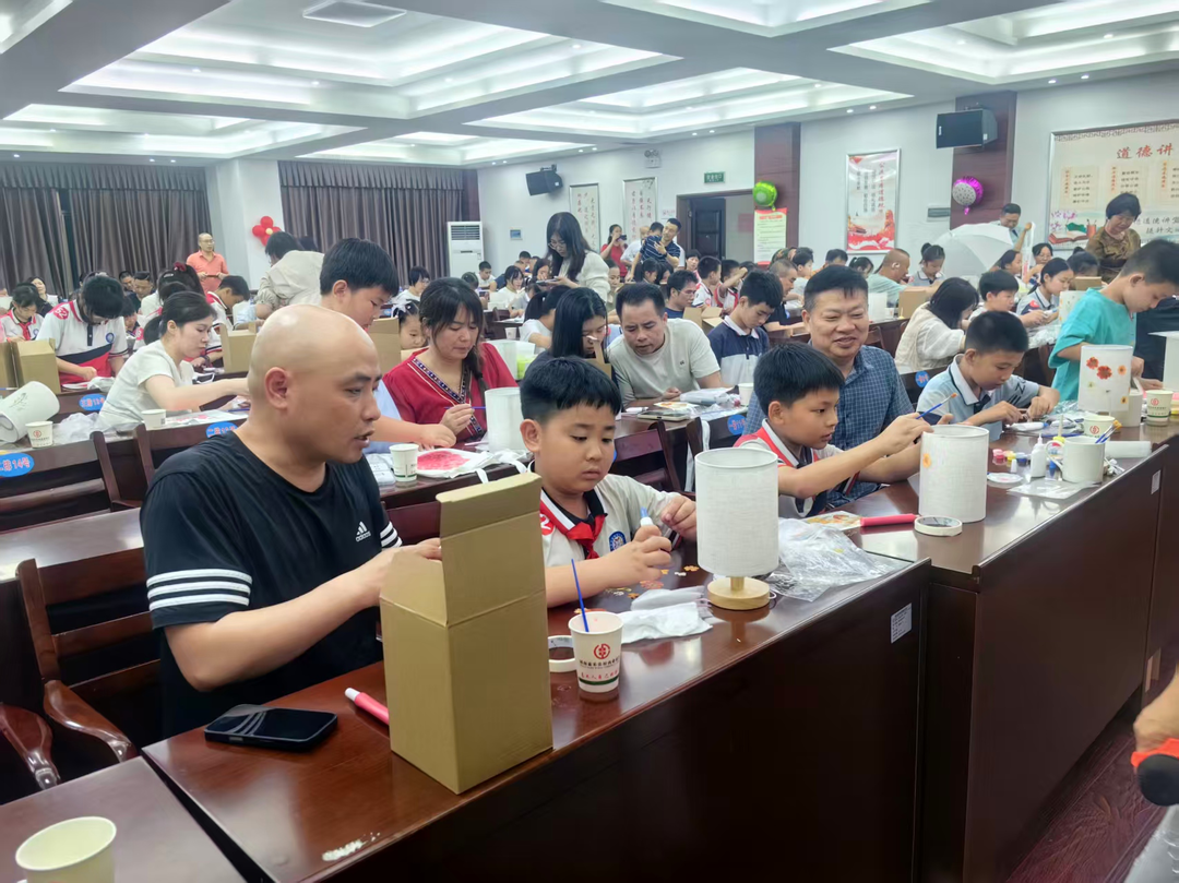 当嘉禾财政人遇见儿童节：一场关于陪伴与创意的温暖答卷