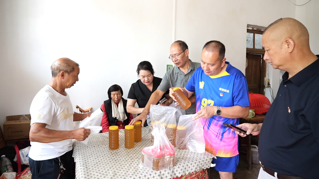 搭建产销渠道助残疾人增收 嘉禾县珠泉商会以消费帮扶传递暖心力量